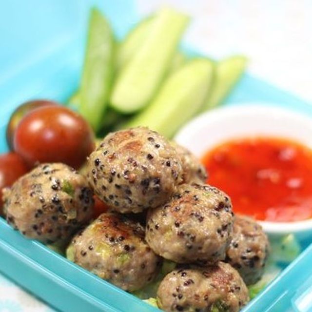 Pork and quinoa balls with sweet chilli sauce