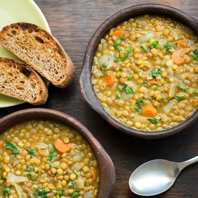 Lentil and lemon soup