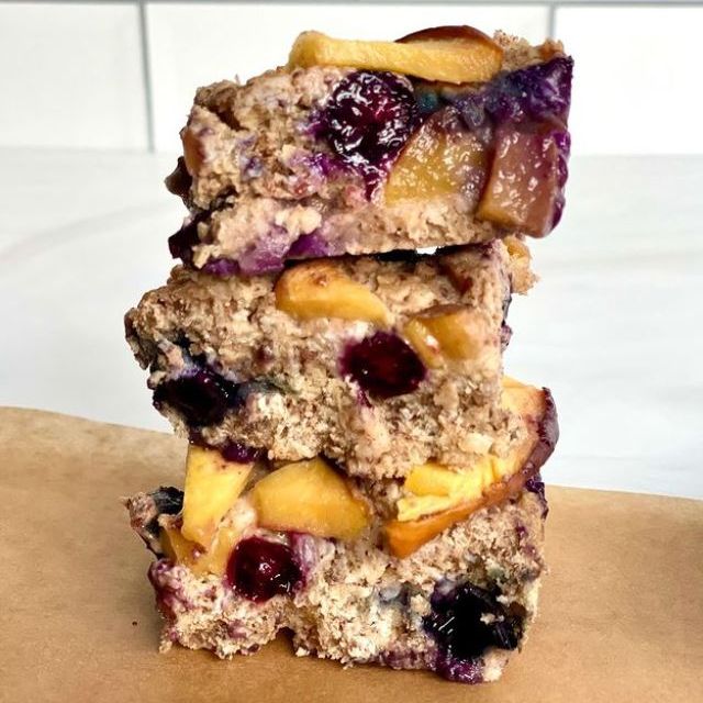 Blueberry Peach Oatmeal Bar