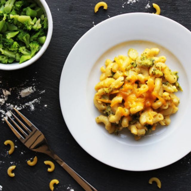 Macaroni & Cheese with Broccoli