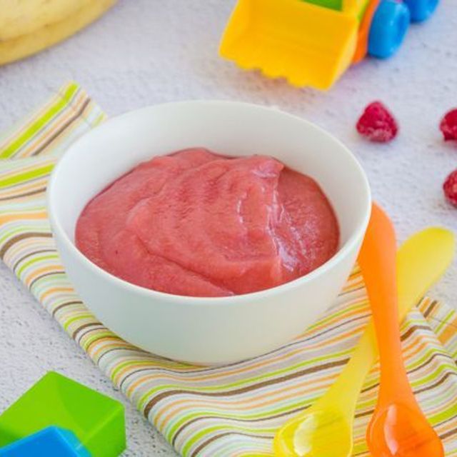 Easy apple and raspberry puree